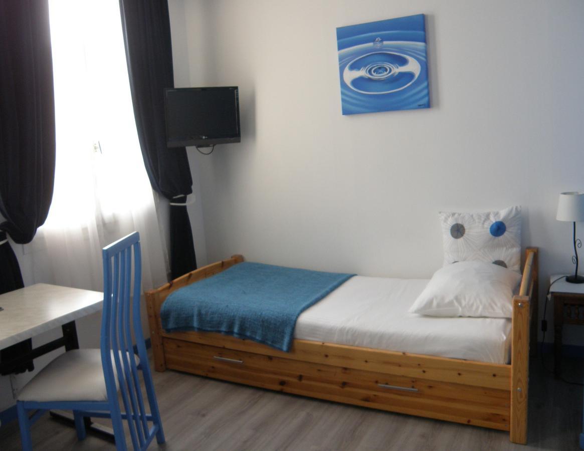 בורדו Aquitain Hotel Gare Saint-Jean מראה חיצוני תמונה