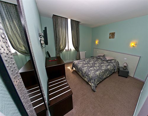 בורדו Aquitain Hotel Gare Saint-Jean מראה חיצוני תמונה
